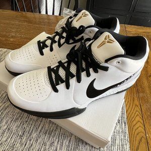 Kobe 4 deals size 13